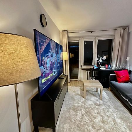 Decor 3 Metro Fast Wifi 1Gbs 80'Tv Hbo Disney Appletv ワルシャワ エクステリア 写真