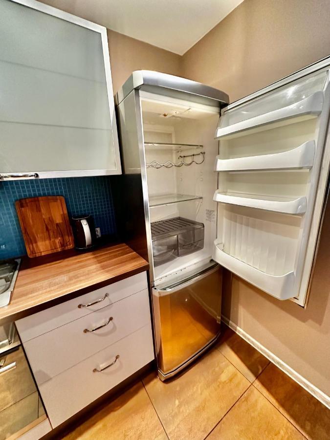 Decor 3 Metro Fast Wifi 1Gbs 80'Tv Hbo Disney Appletv ワルシャワ エクステリア 写真
