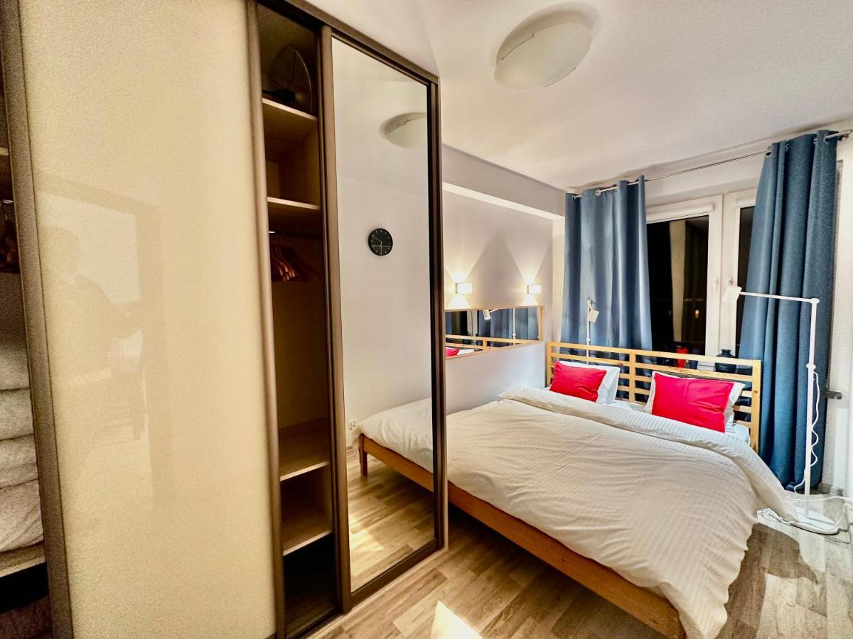 Decor 3 Metro Fast Wifi 1Gbs 80'Tv Hbo Disney Appletv ワルシャワ エクステリア 写真