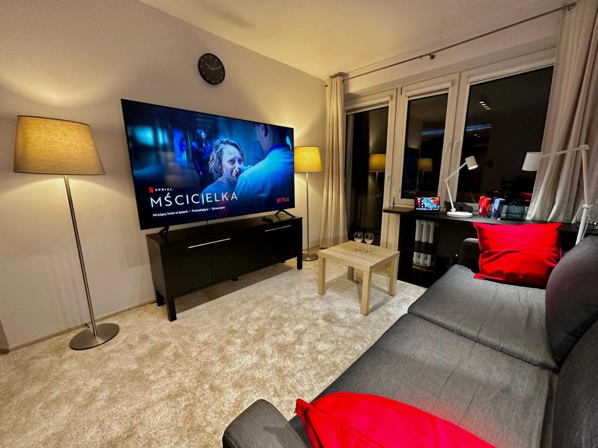 Decor 3 Metro Fast Wifi 1Gbs 80'Tv Hbo Disney Appletv ワルシャワ エクステリア 写真