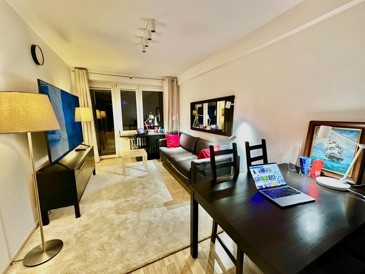 Decor 3 Metro Fast Wifi 1Gbs 80'Tv Hbo Disney Appletv ワルシャワ エクステリア 写真