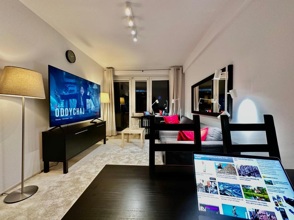 Decor 3 Metro Fast Wifi 1Gbs 80'Tv Hbo Disney Appletv ワルシャワ エクステリア 写真
